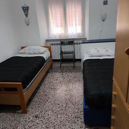 Appartamento In Centro Genua Buitenkant foto